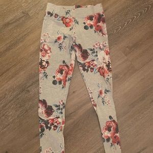 American Eagle floral leggings